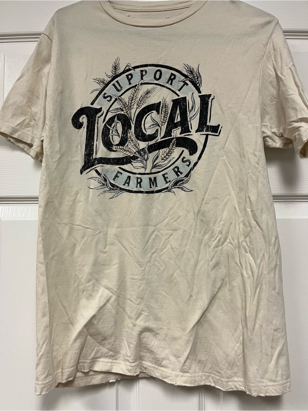 Support Local Farmers Graphic Tee Size Medium Cream Beige